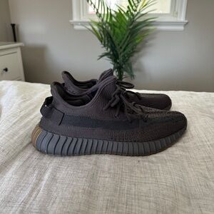 Adidas Yeezy Boost 350 V2